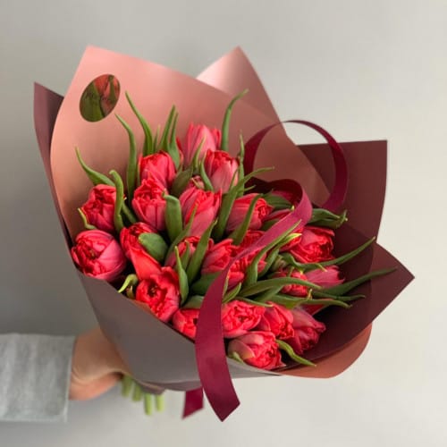 Hoa to tinh - Hoa tulip đỏ